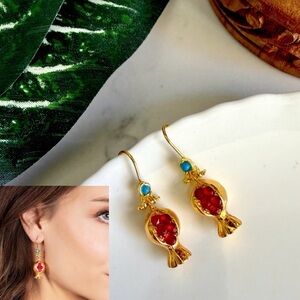 2/$30🌵 Mini Pomegranate Earrings Red Stone Seeds Blue Stone Gold Fruit Jewelry